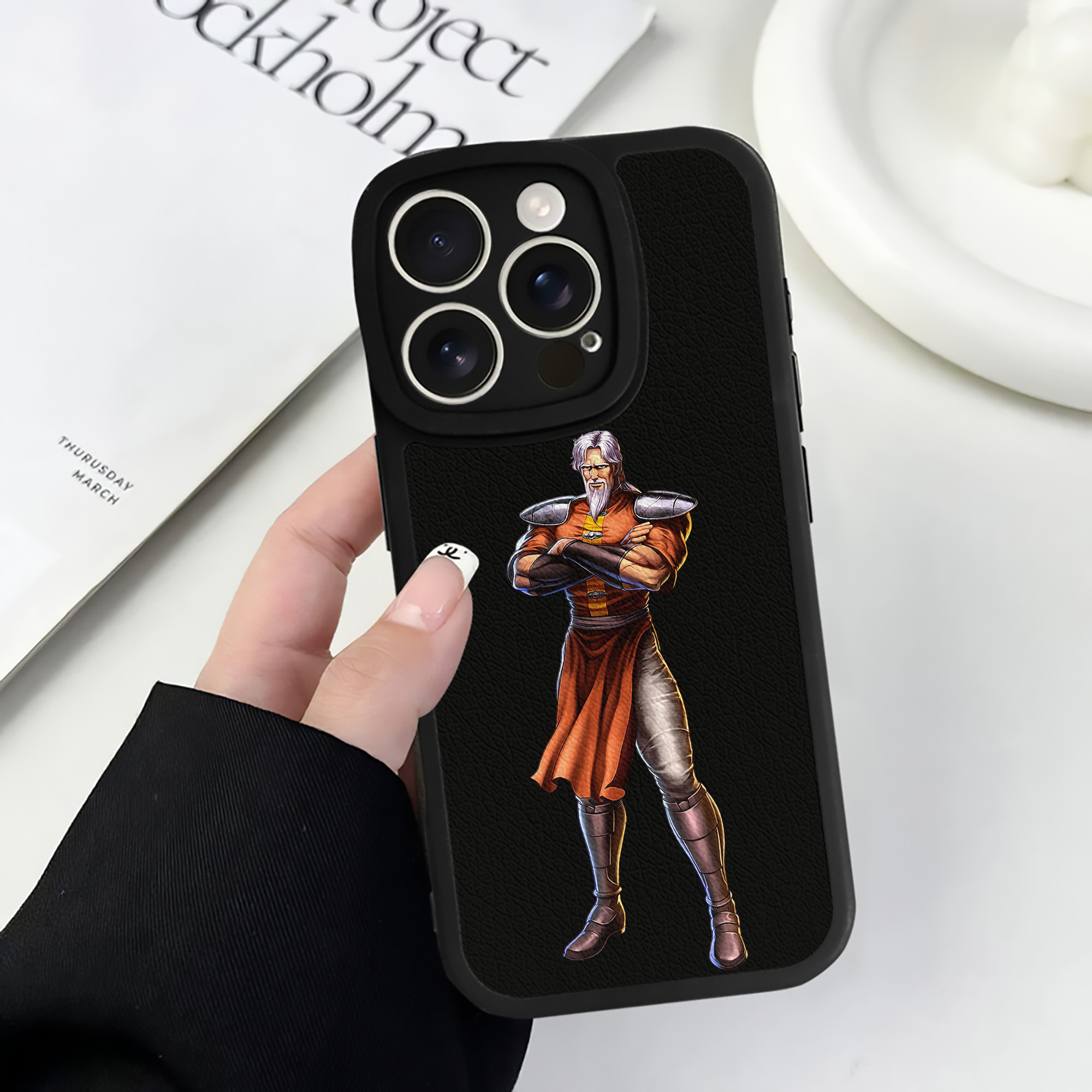 （画像用） 北斗の拳 Fist of the North Star 【iPhone 16シリーズ対応】シリコンスマホケース（レザー調） 材質：シリコン